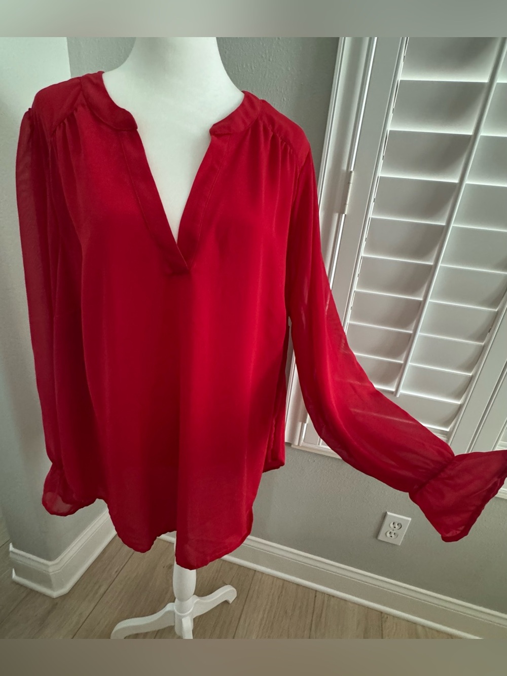 Womens Torrid “Harper” red Long sleeve v neck blouse size 2 / 2XL 18/20 New! NWT